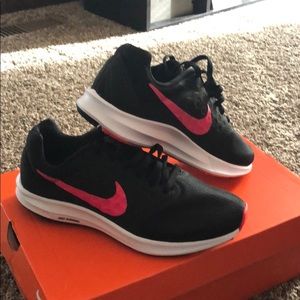 Women’s Downshifter 7 Nike Sneakers